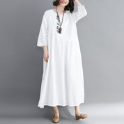 Womens Elegant Maxi Dress - Lightweight Fabric, Minimalist Design, Three-Quarter Sleeves, Perfect for Formal Occasions 4