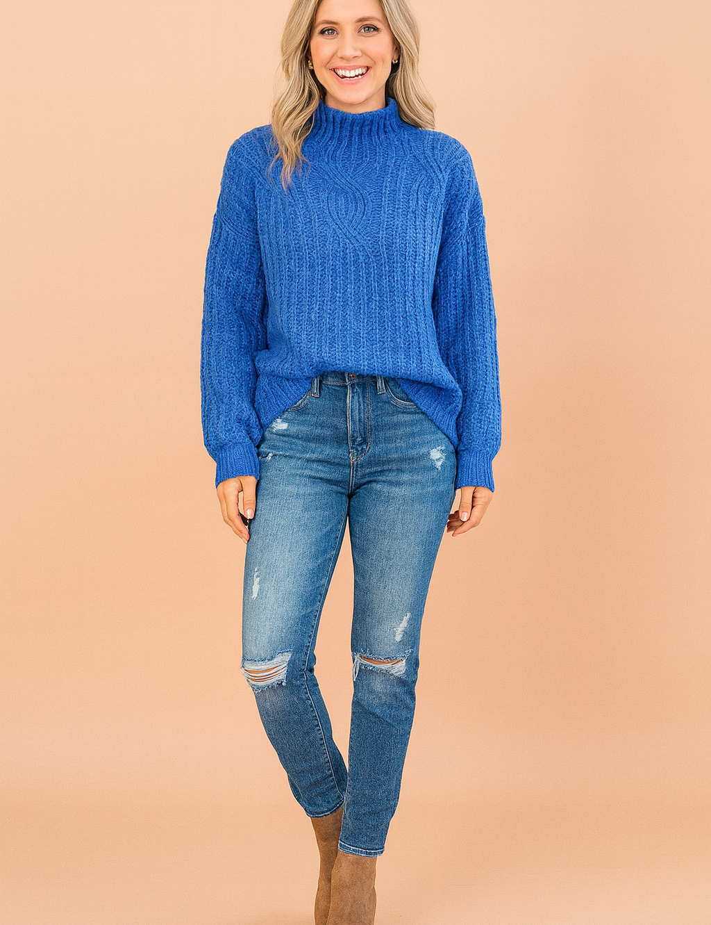 Alicja | Cable-knit turtleneck sweater 4