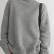Womens Oversized Cashmere Turtleneck Sweater - Comfortable Knit for Everyday Style 9
