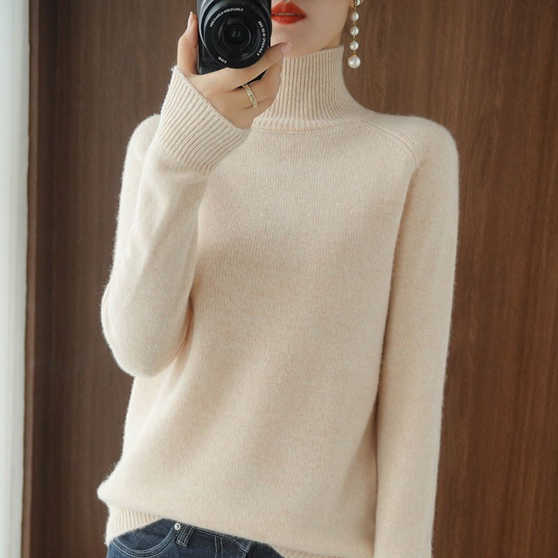 Karolina | Classic-cut turtleneck sweater 3