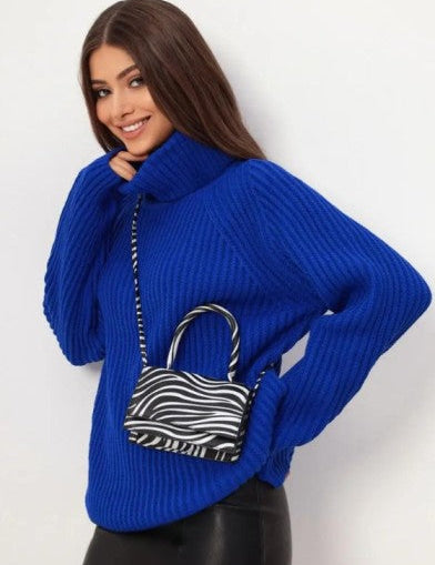 Knitted Turtleneck Tunic, Stylish Comfort for the Cold Season 2