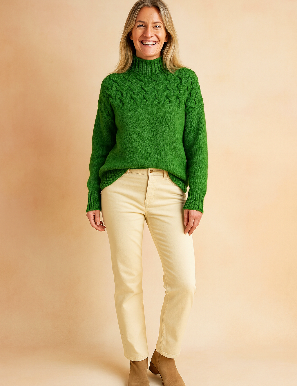 Wendy | Patterned Sweater with Stand-Up Collar 2