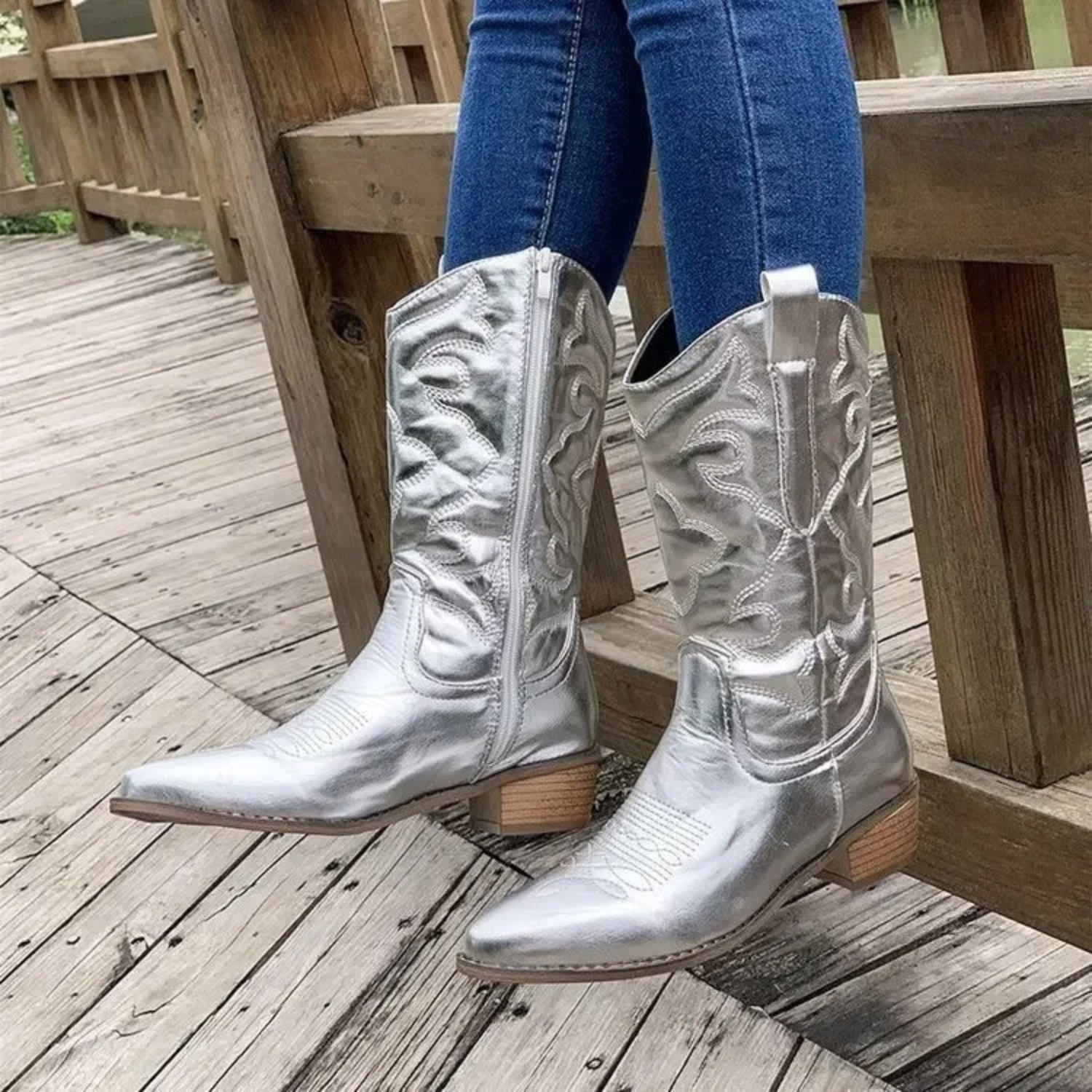 Women's Elegant Cowboy Boots Timeless Leather 0