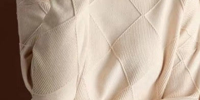 Women's Oversized Cashmere Sweater with 3D Diamond Pattern for Warmth and Style 0