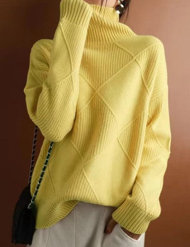 Women's Oversized Cashmere Sweater with 3D Diamond Pattern for Warmth and Style 3