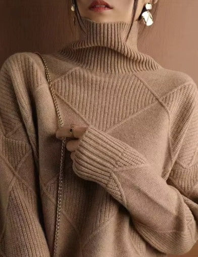 Women's Oversized Cashmere Sweater with 3D Diamond Pattern for Warmth and Style 5