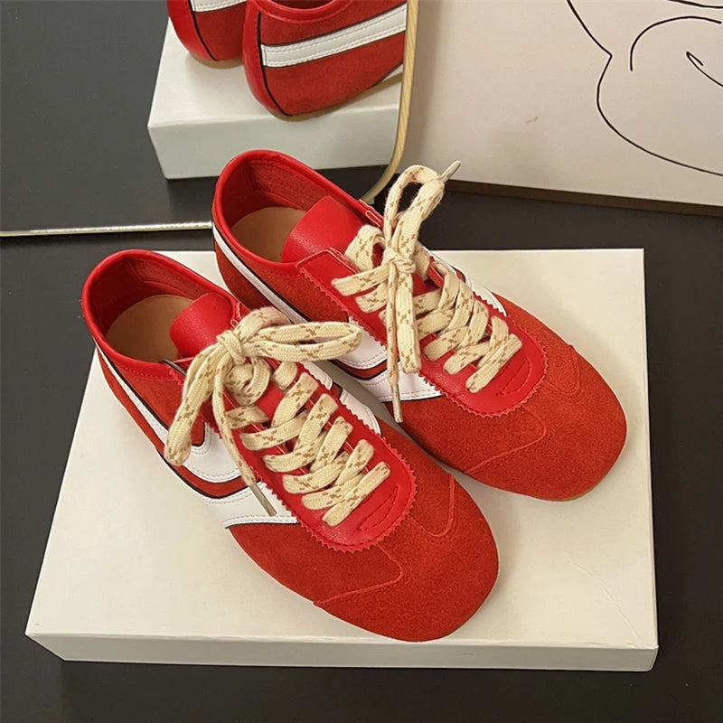 Women's Retro Lace-Up Sneakers Comfortable Synthetic 11